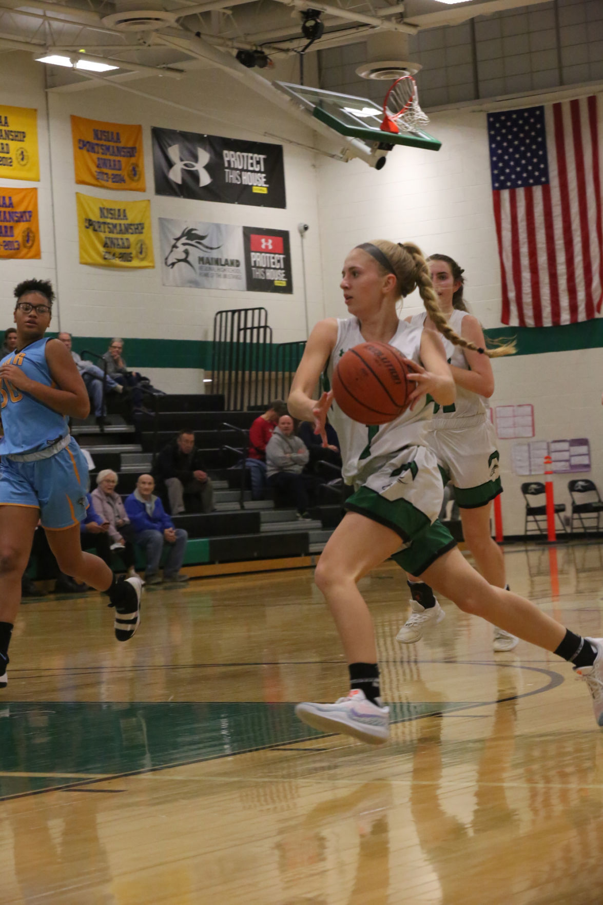 Mainland Lower girls basketball